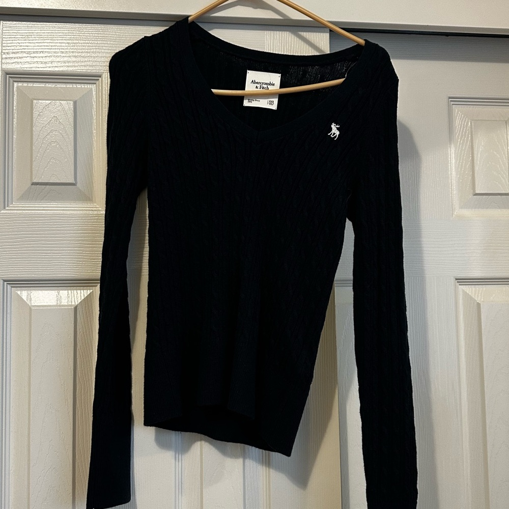 Abercrombie & Fitch Navy Cable Knit Sweater